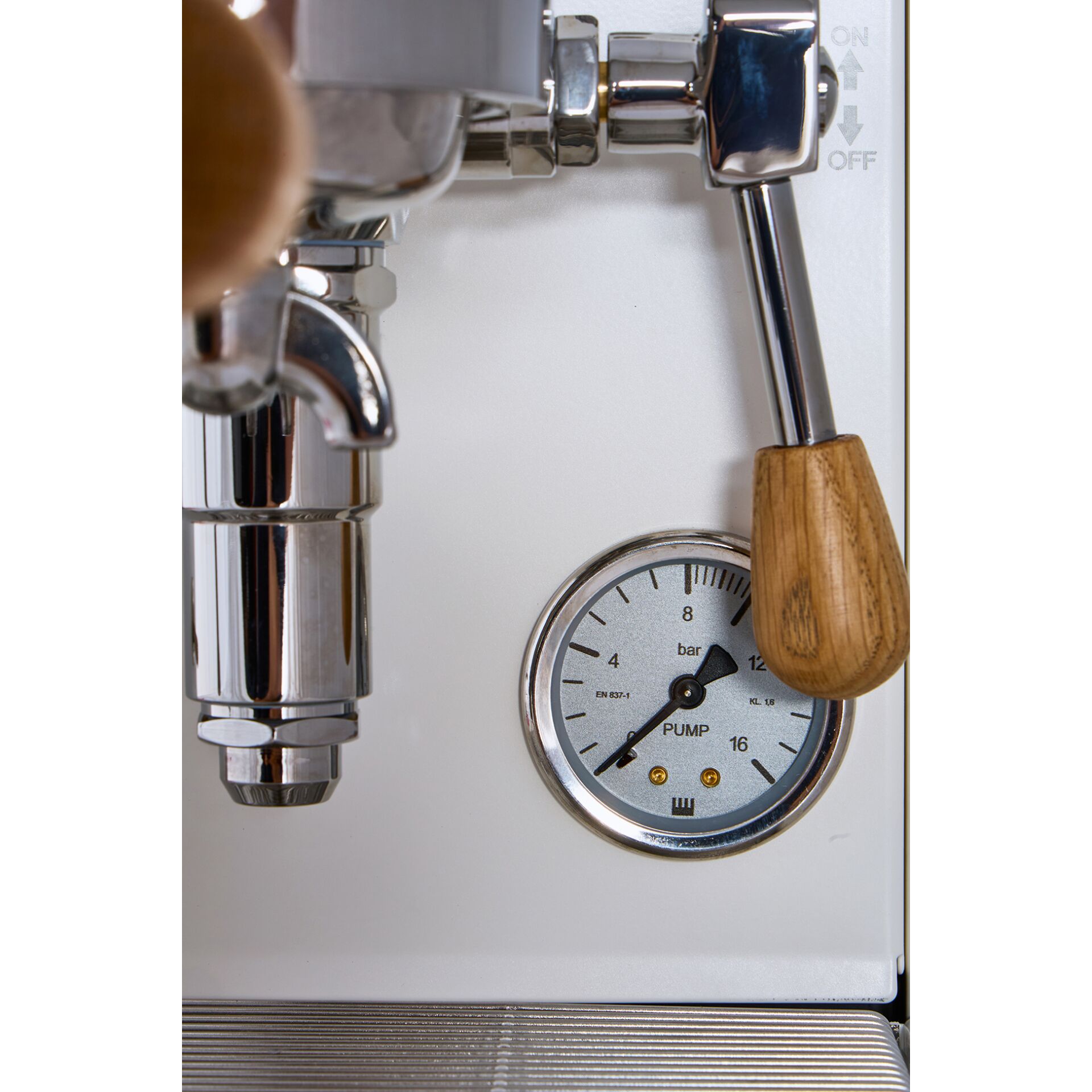 Druckluftpumpe, Manometer, Bar-Gauge, Holzgriff, Chromstahl