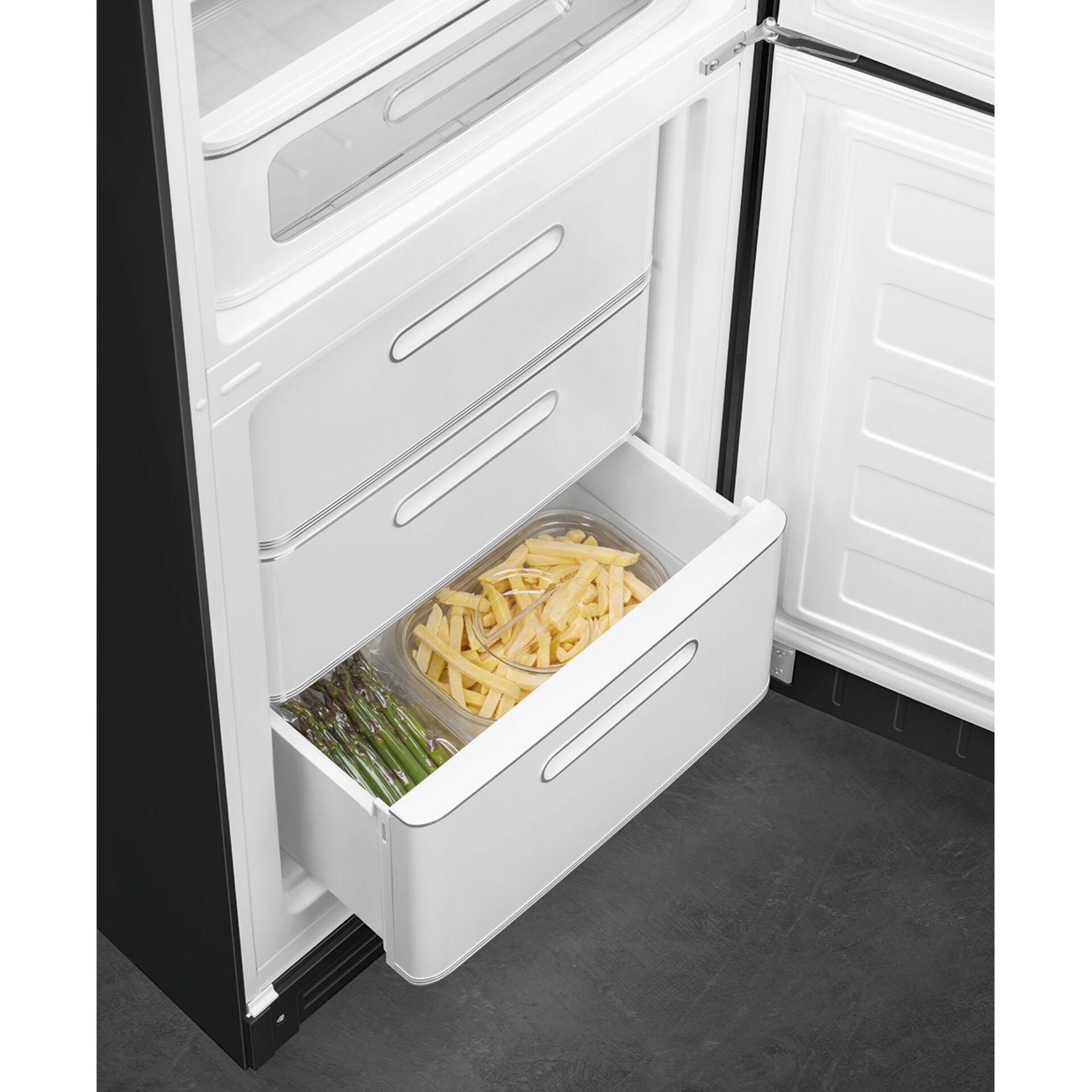 Schublade, Mobiliar, Gerät, Elektrisches Gerät, Kühlschrank, Schublade, Mobiliar, Gerät, Elektrisches Gerät, Kühlschrank