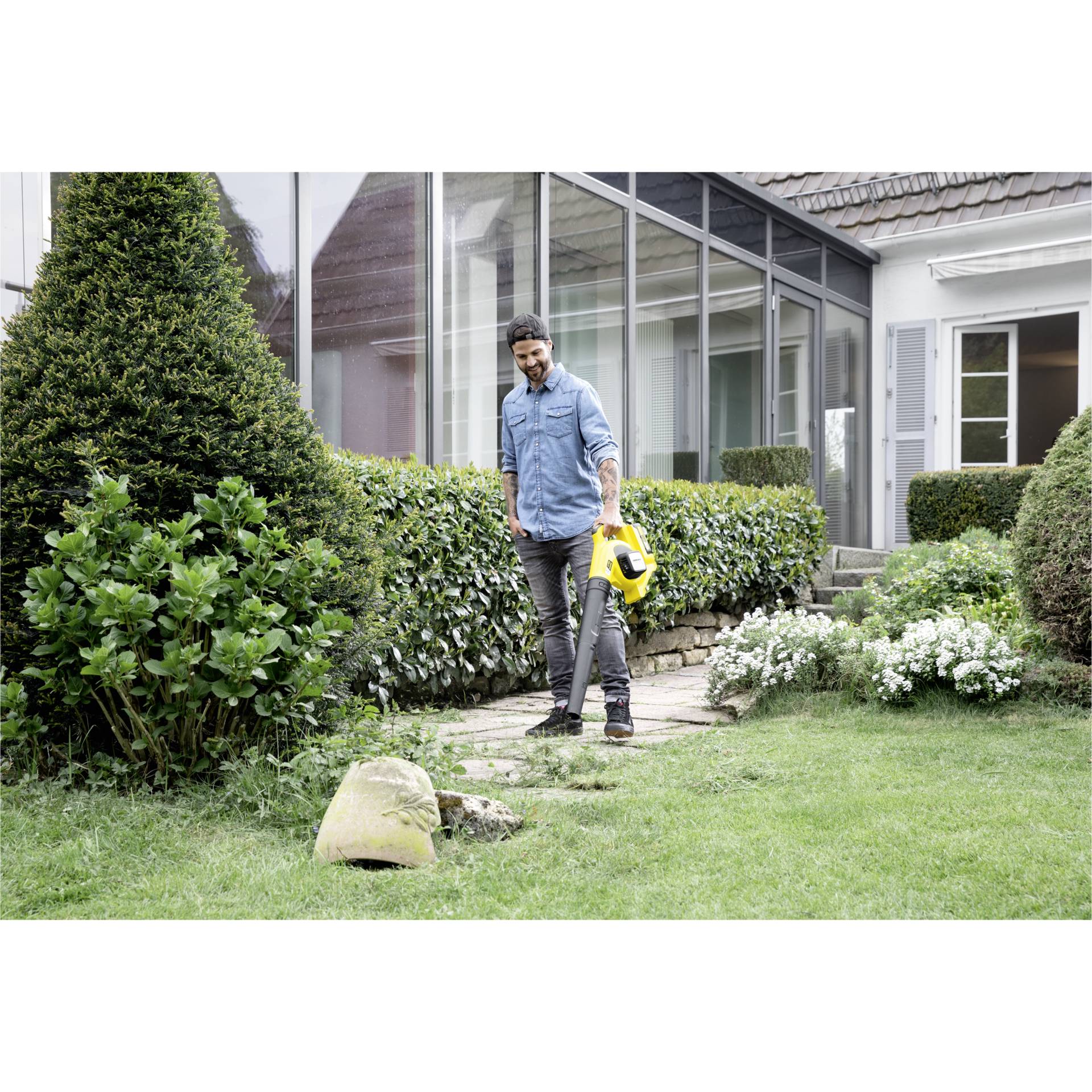 Gras, Rasen, Innenarchitektur, Schuh, Person