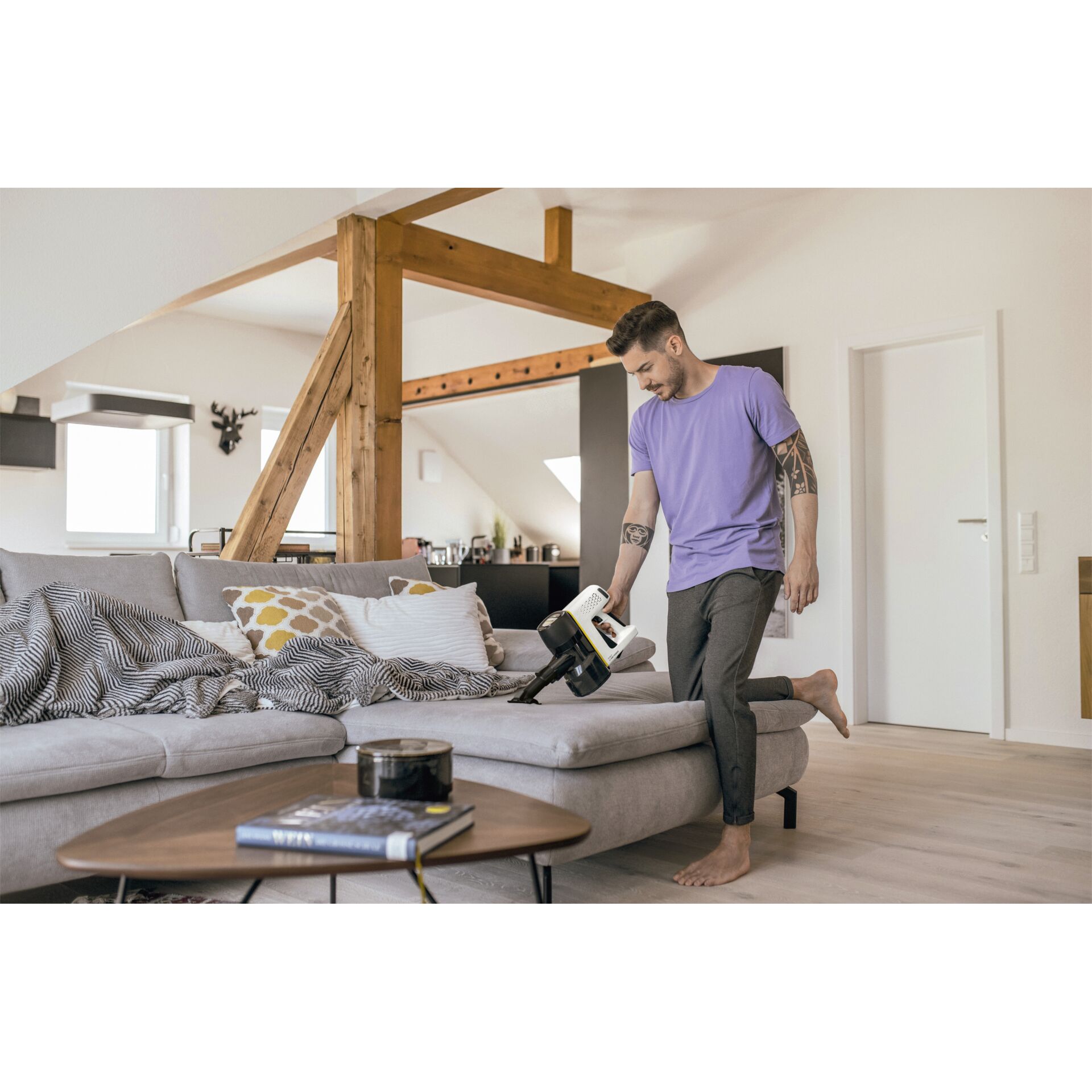 Innenarchitektur, Wohnzimmer, Buch, Couch, Tabelle