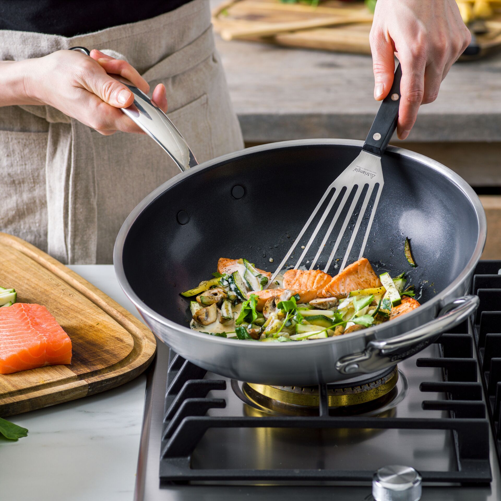 Pfanne, Bratpfanne, Lachs, Gemüse, Kochutensilien