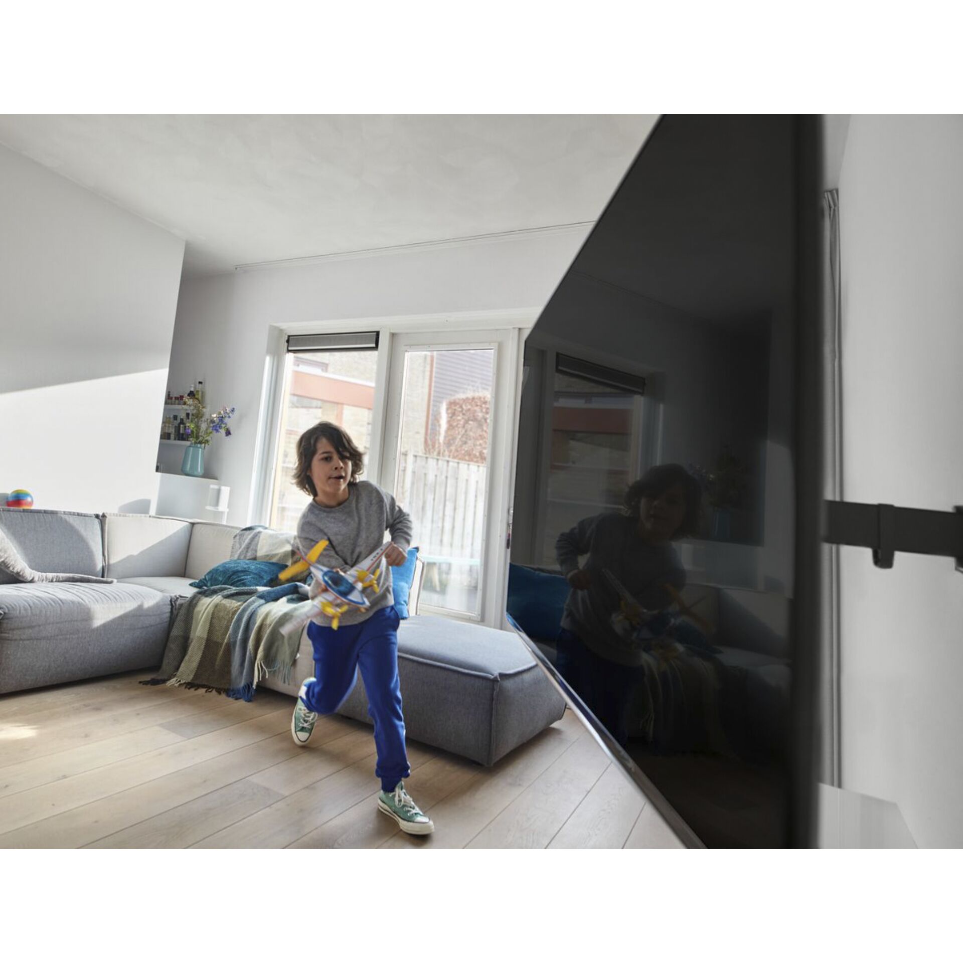 Innenarchitektur, Wohnzimmer, Hosen, Couch, Tür