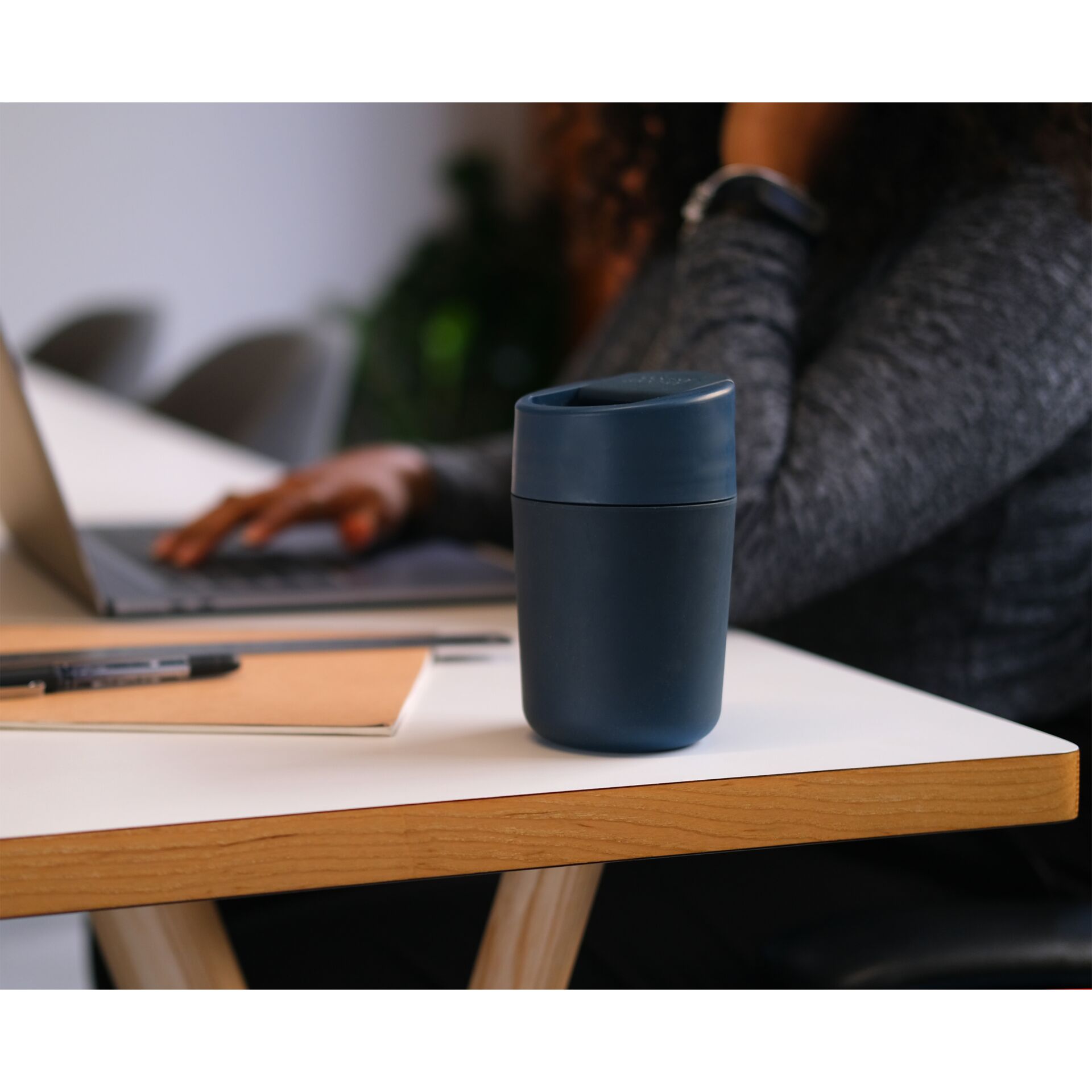 Tabelle, Tasse, Stck, Schreibtisch, Laptop