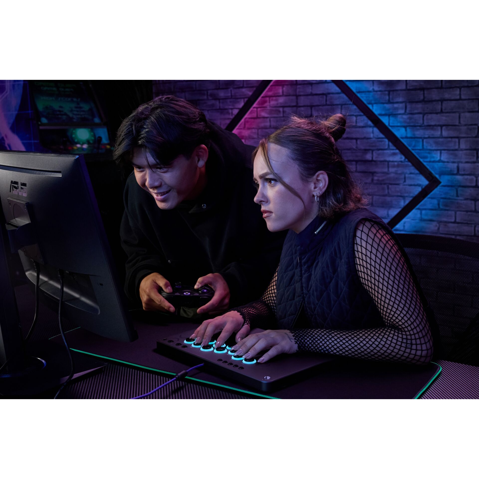 Person, Computer-Tastatur, Hardware, PC, Überwachen