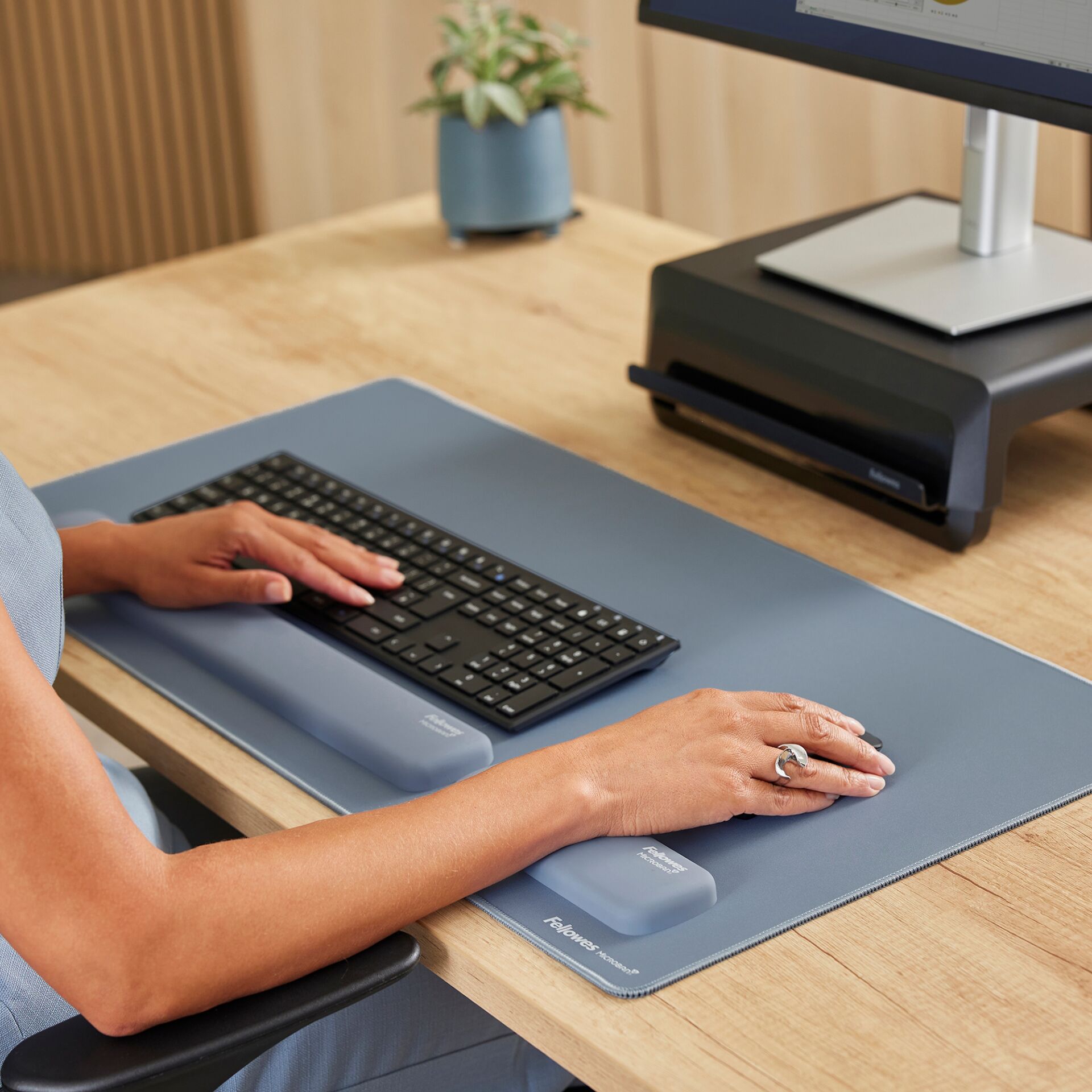 Moebel, Tabelle, Schreibtisch, Computer-Tastatur, Hardware