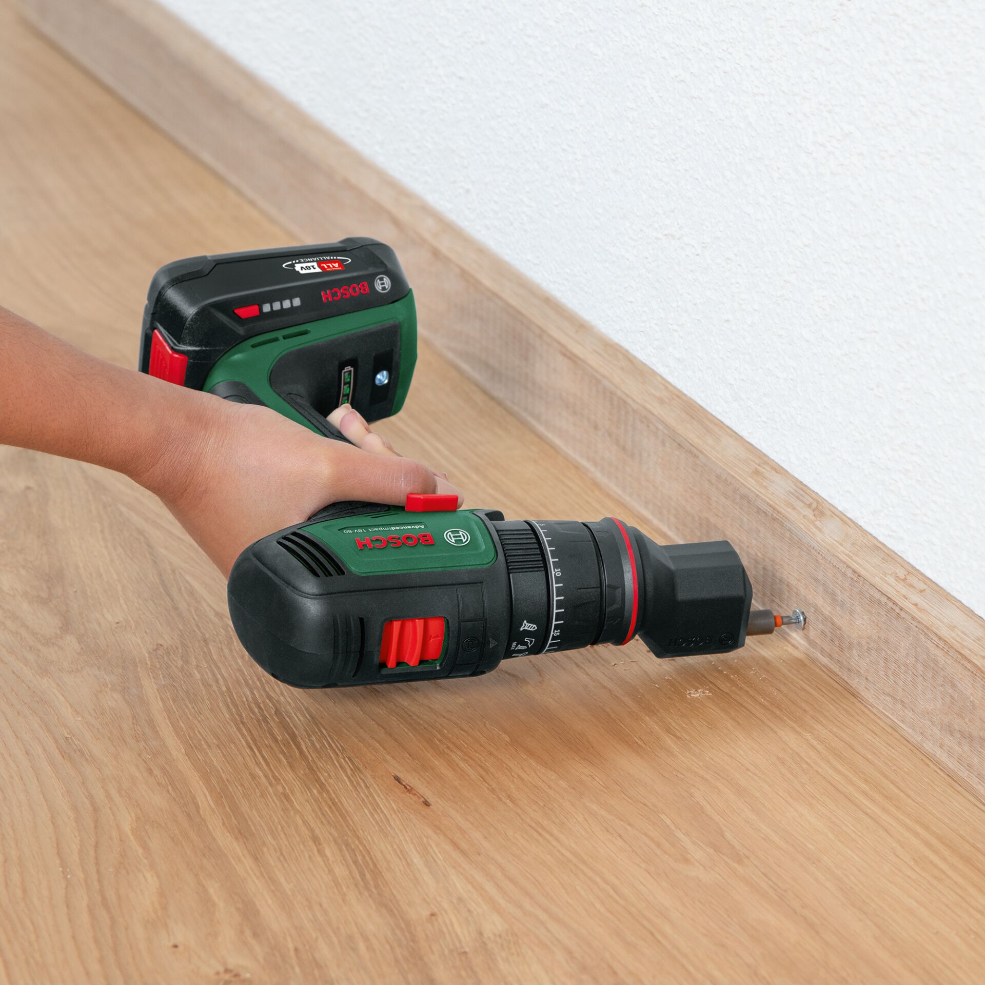 Gerät, Elektrische Bohrmaschine, Werkzeug, Drinnen, Innenarchitektur