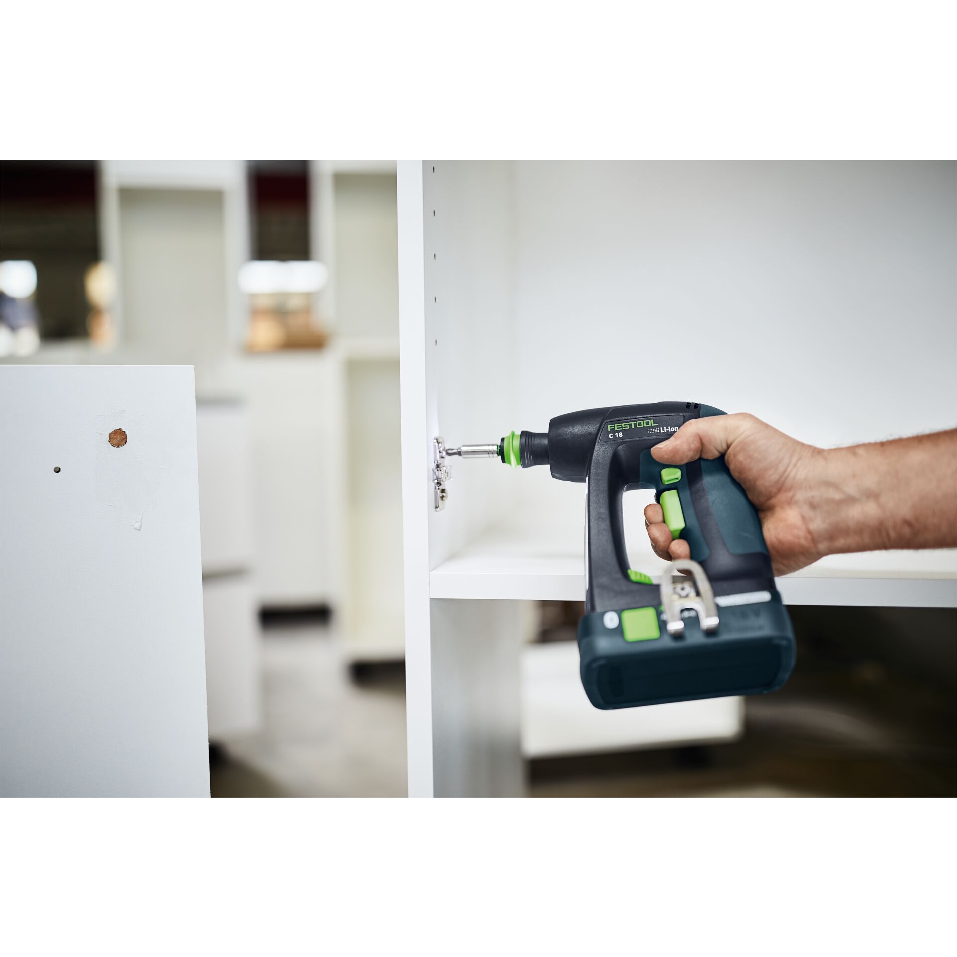 Drinnen, Innenarchitektur, Gerät, Elektrische Bohrmaschine, Werkzeug