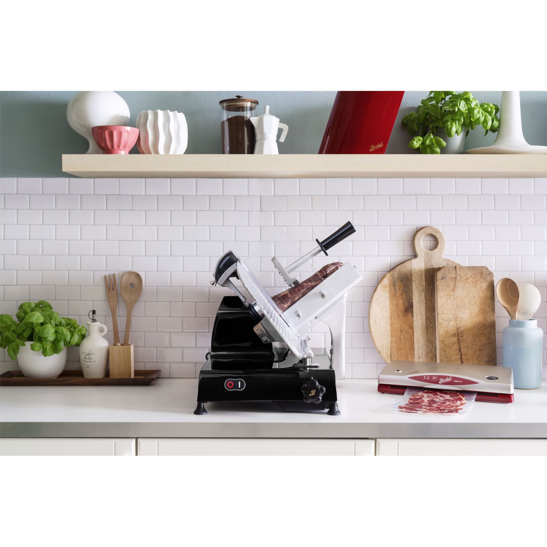Schneidemaschine, Küchenmaschine, Aufschnittmaschine, Haushaltsgerät, Küchenzubehör