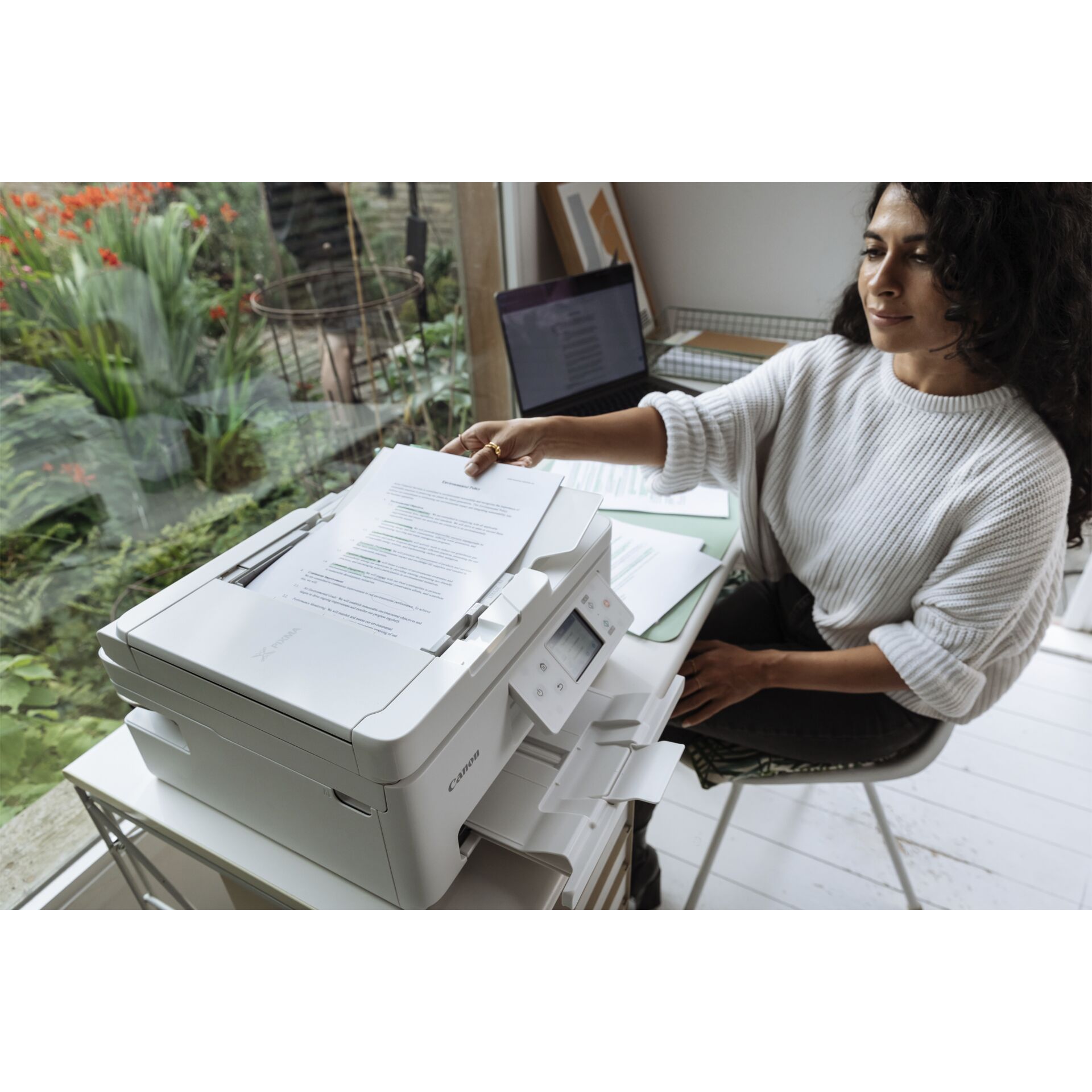 Computerausrüstung, Erwachsener, Person, Frau