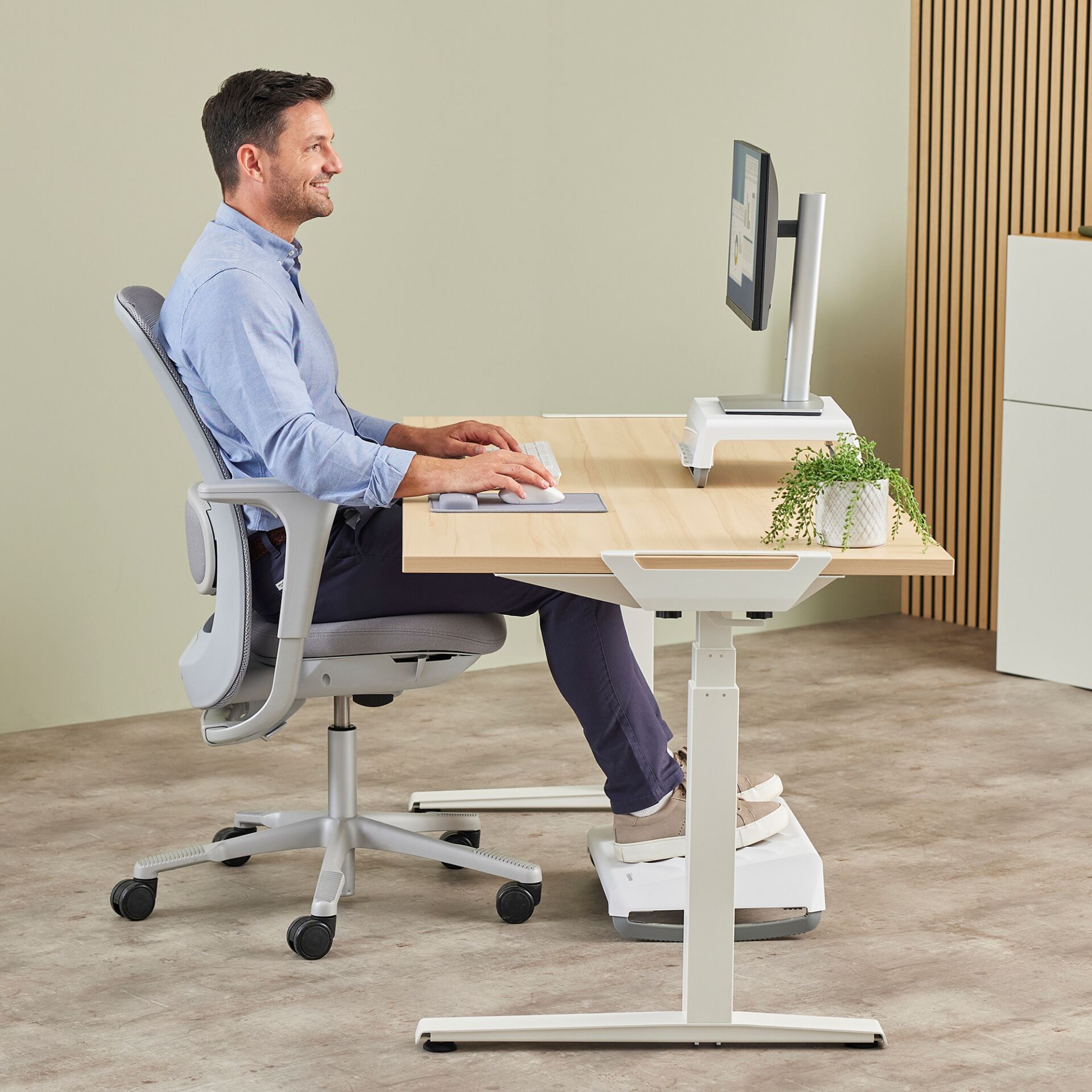 Moebel, Tabelle, Schreibtisch, Mann, Person