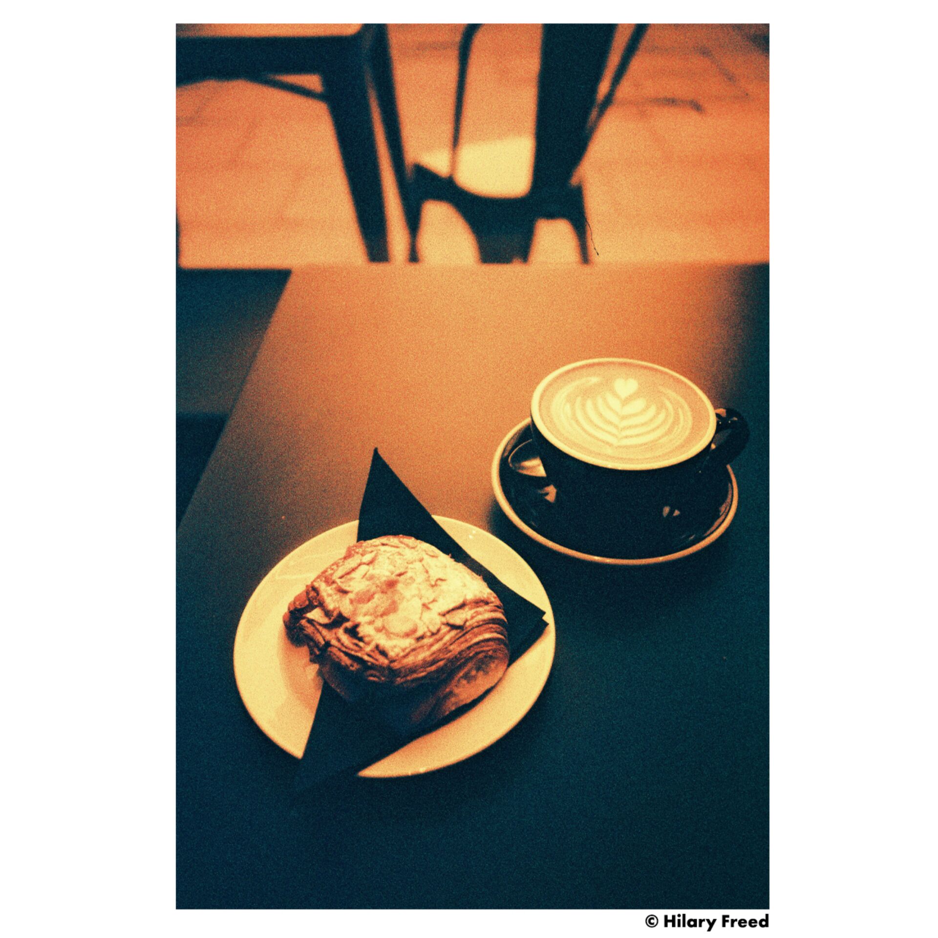 Pokal, Untertasse, Tabelle, Kaffeetasse, Mahlzeit, Pokal, Untertasse, Tabelle, Kaffeetasse, Mahlzeit