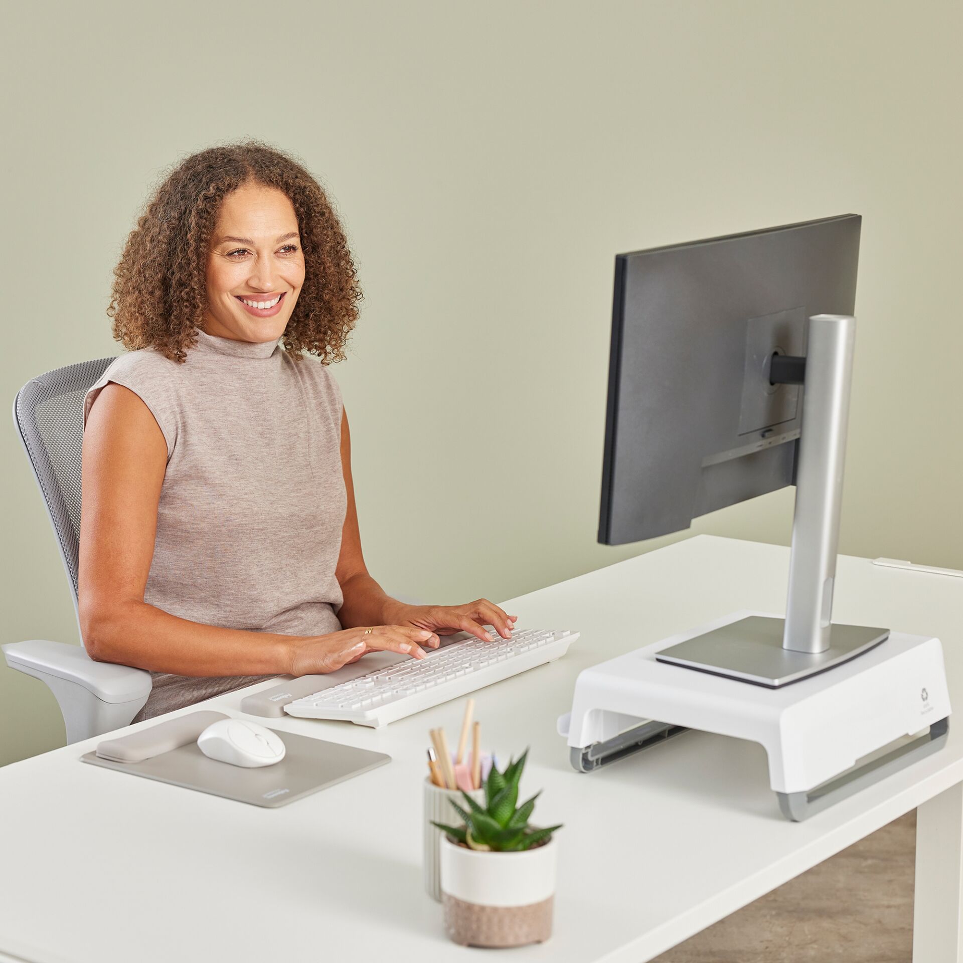 Moebel, Tabelle, Schreibtisch, Computer-Tastatur, Person