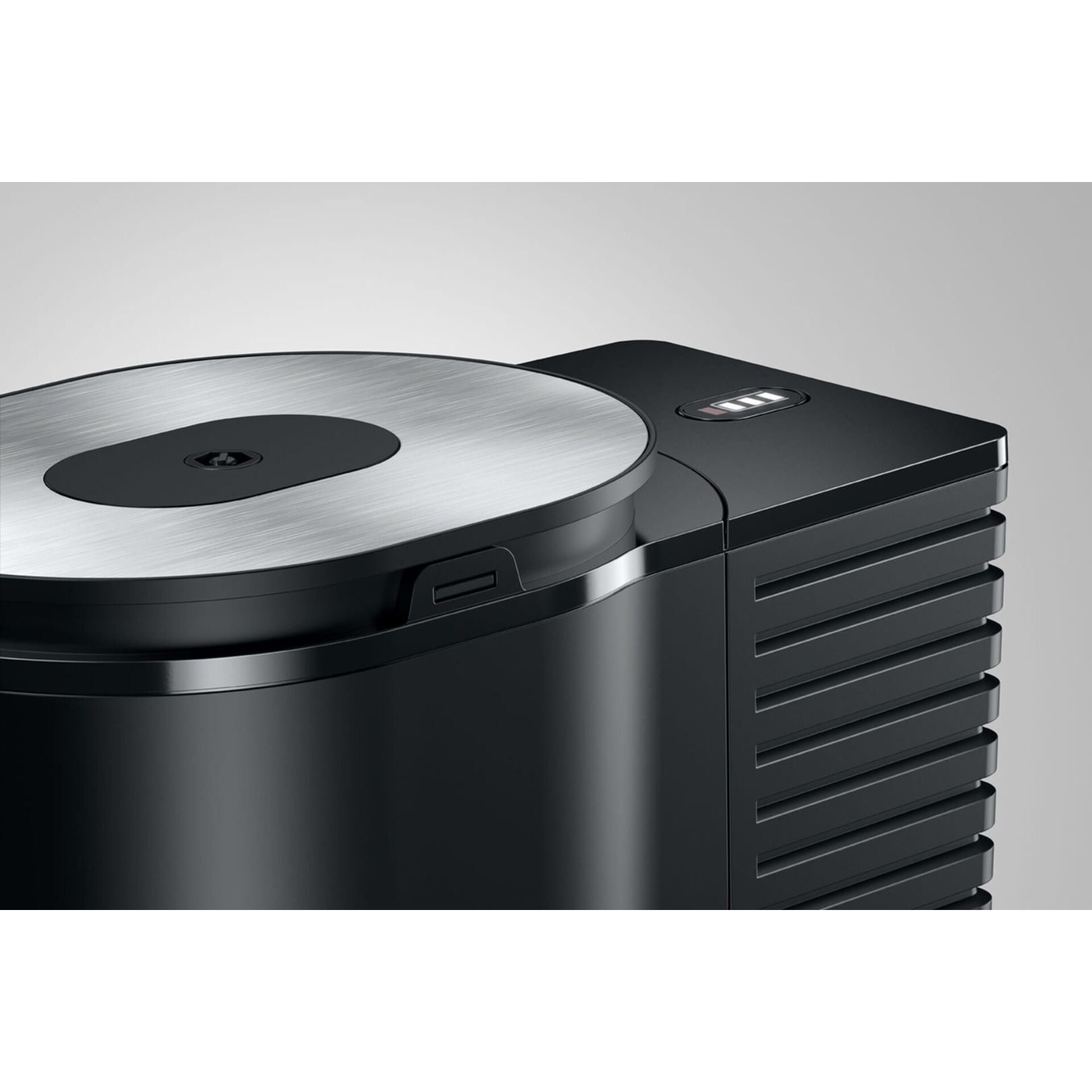 Plattenspieler, Turntable, Gehäuse, Kühlrippen, USB-Port