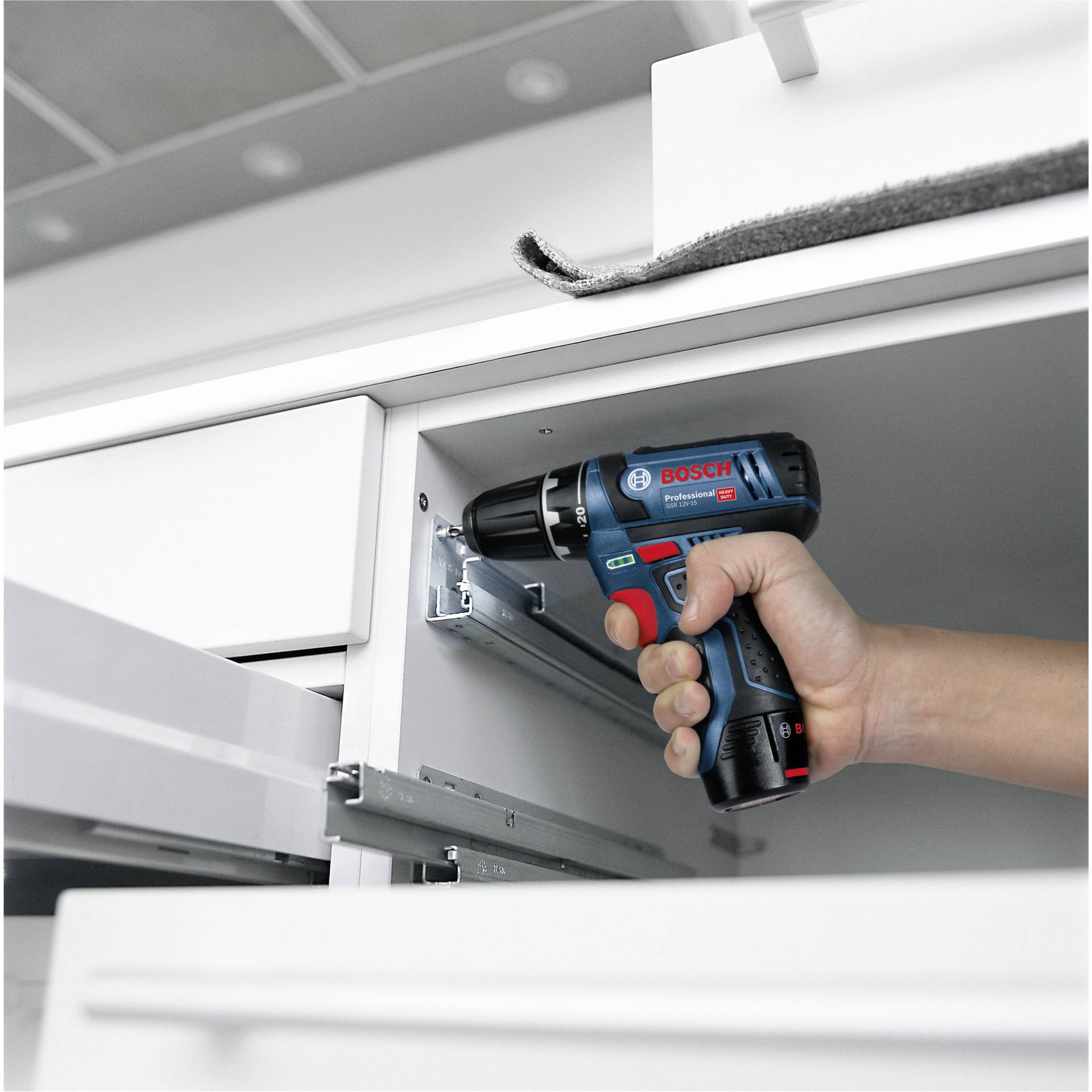 Gerät, Elektrische Bohrmaschine, Werkzeug