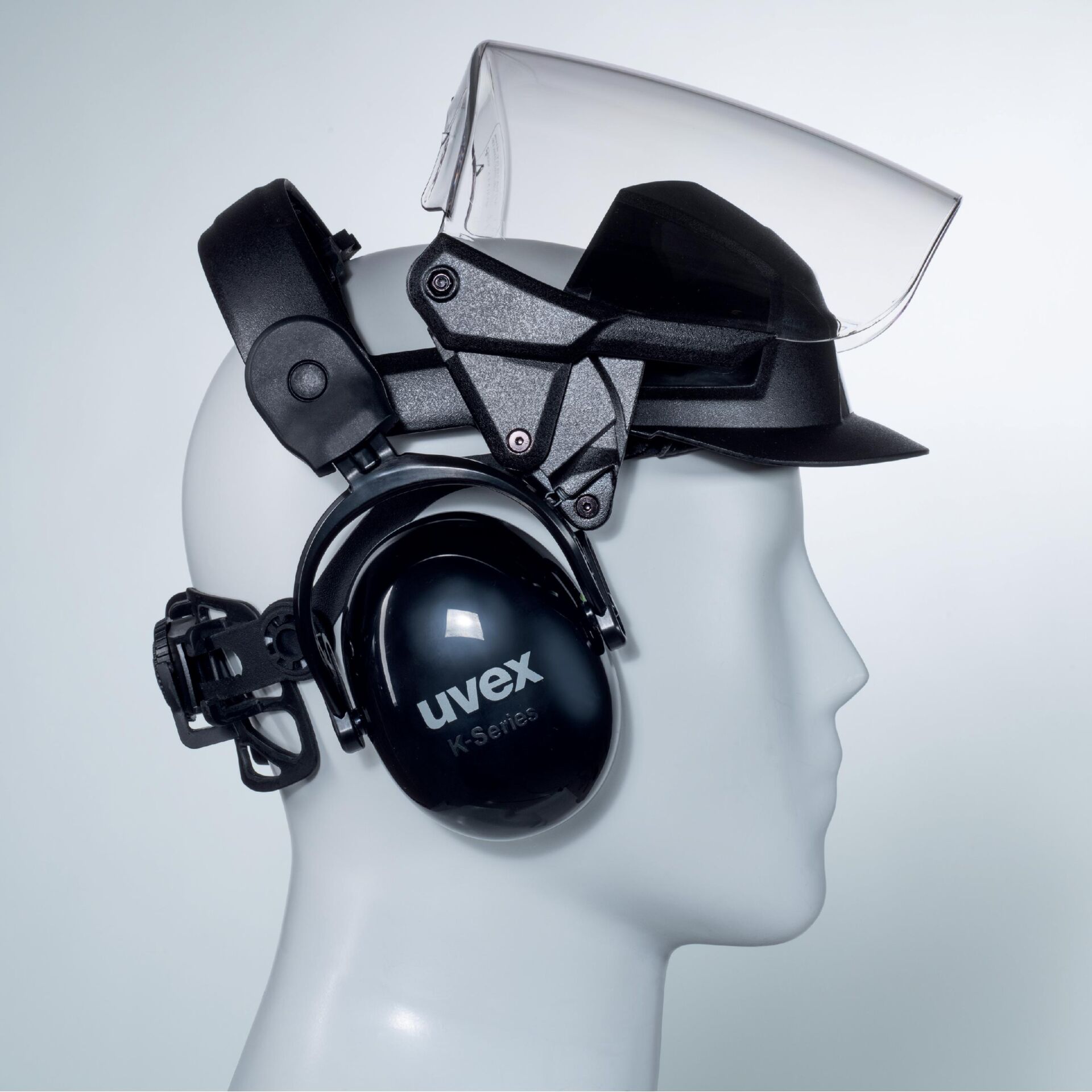Helme, Elektronik