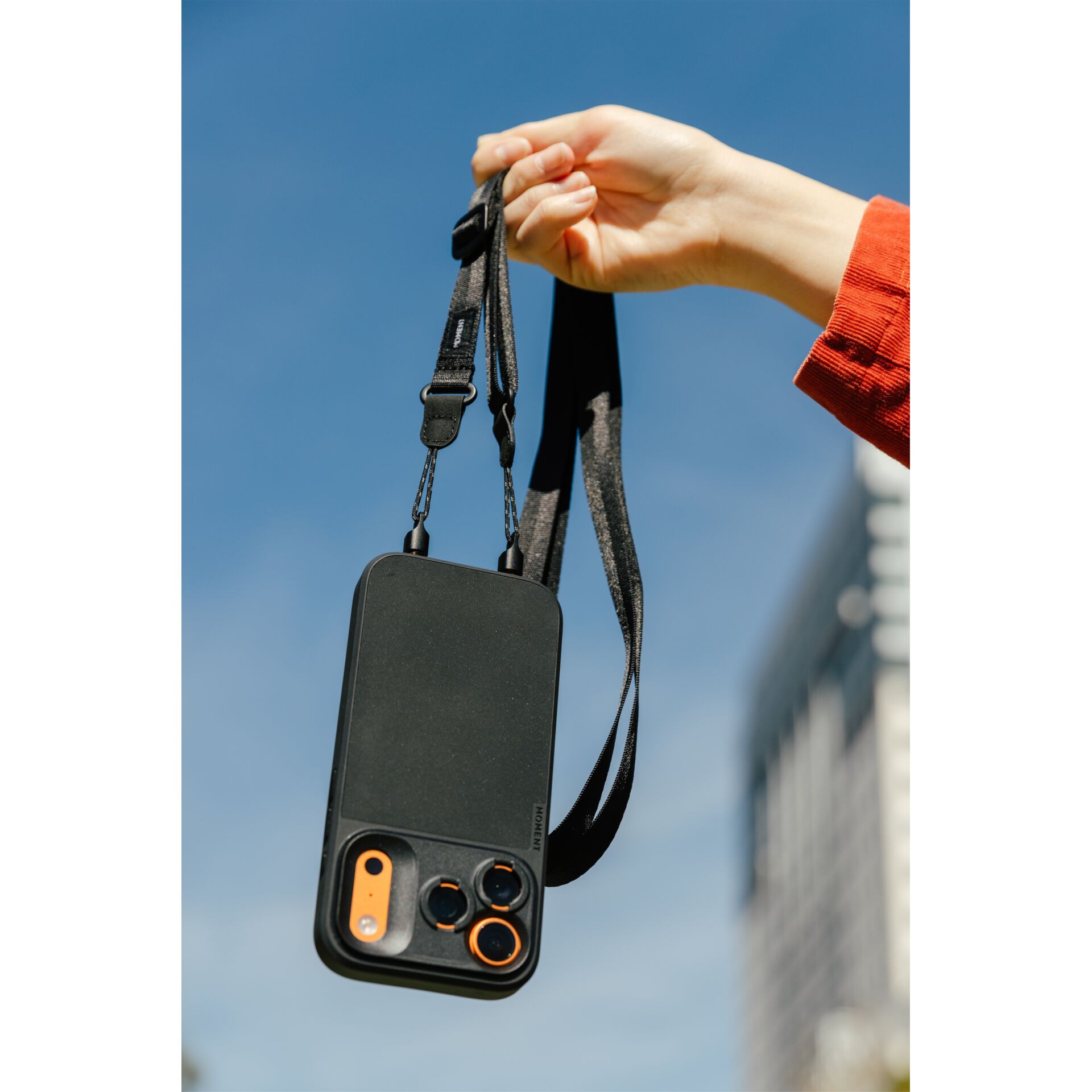 Telefonhülle, Schutzhülle, orange Akzente, Lanyard, Mobilzubehör