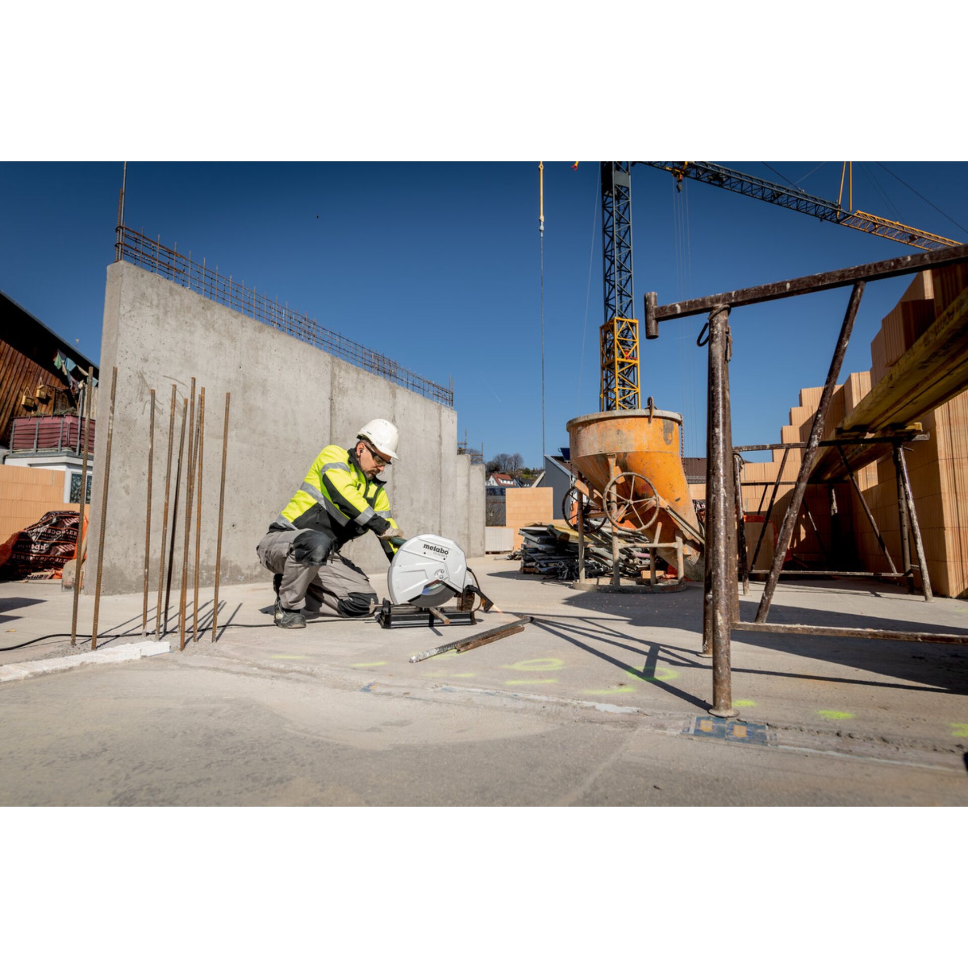 Person, Arbeiter, Helm, Erwachsener, Mann