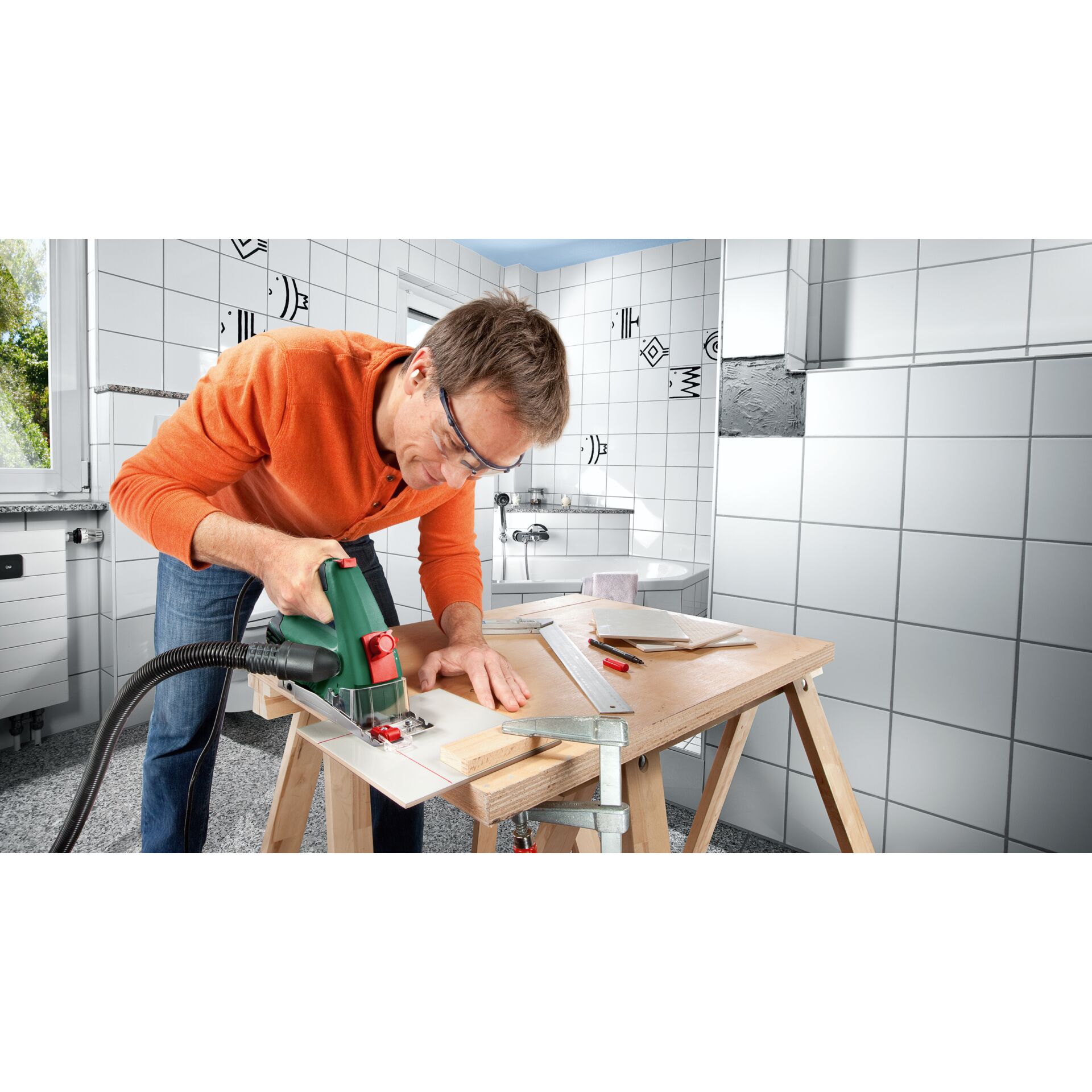 Gerät, Elektrische Bohrmaschine, Werkzeug, Person, Holzbearbeitung