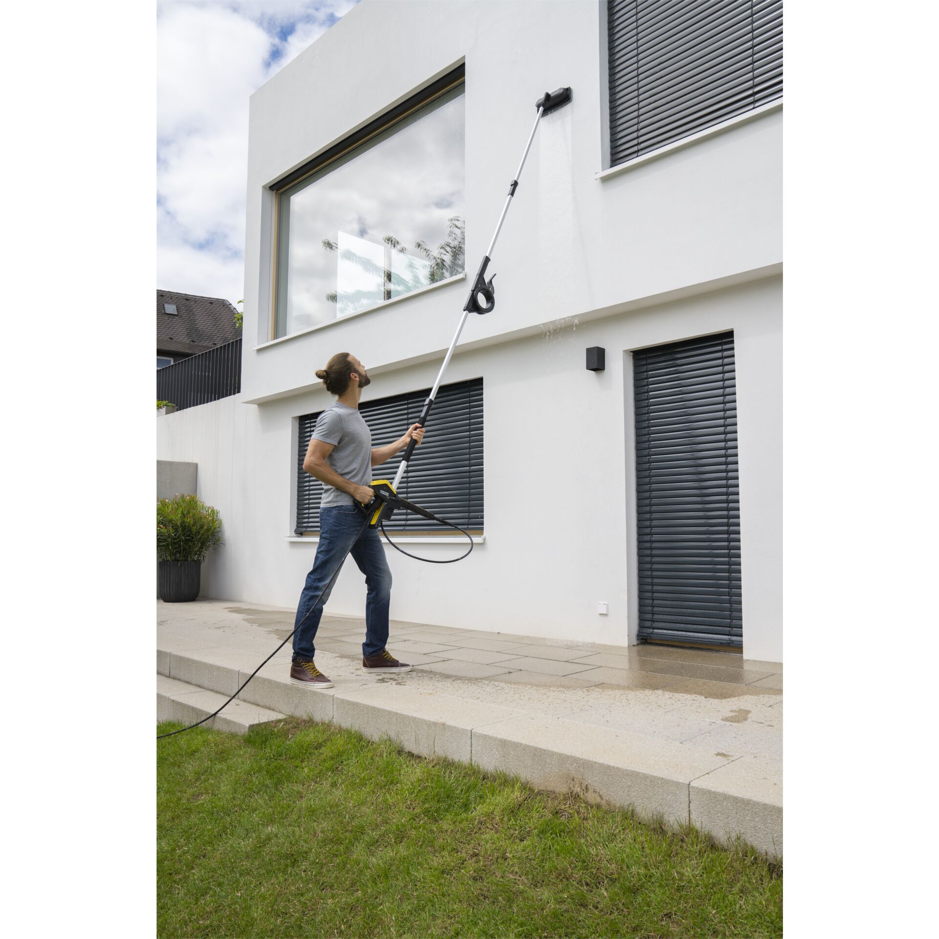 Schuhwerk, Schuh, Drinnen, Innenarchitektur, Person