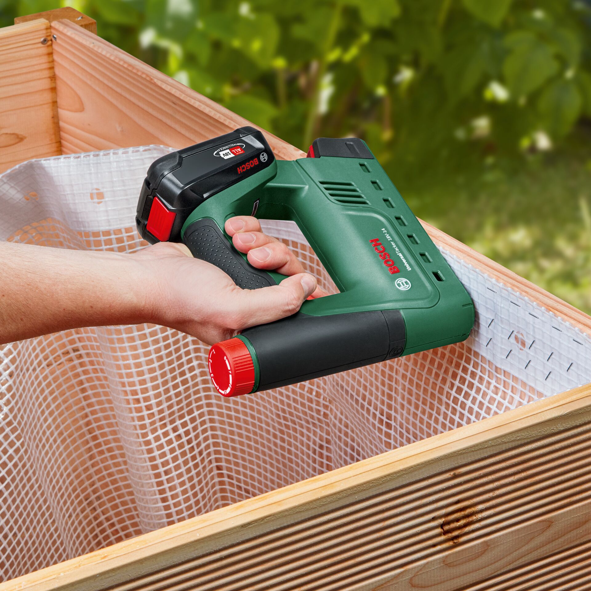 Elektrische Bohrmaschine, Werkzeug, Drinnen, Innenarchitektur, Holz