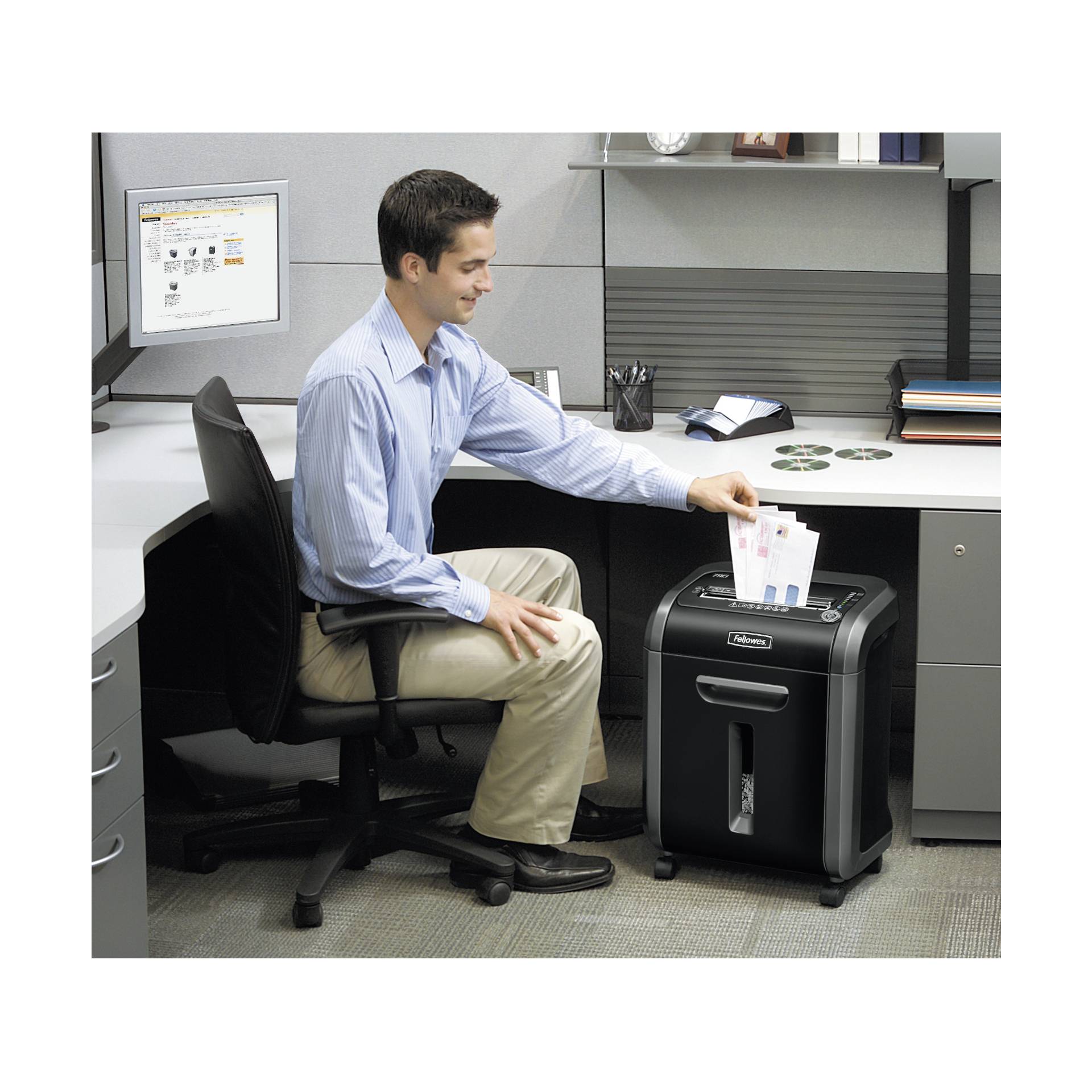 Person, Sitzen, Computerausrüstung, Mobiliar, Tabelle