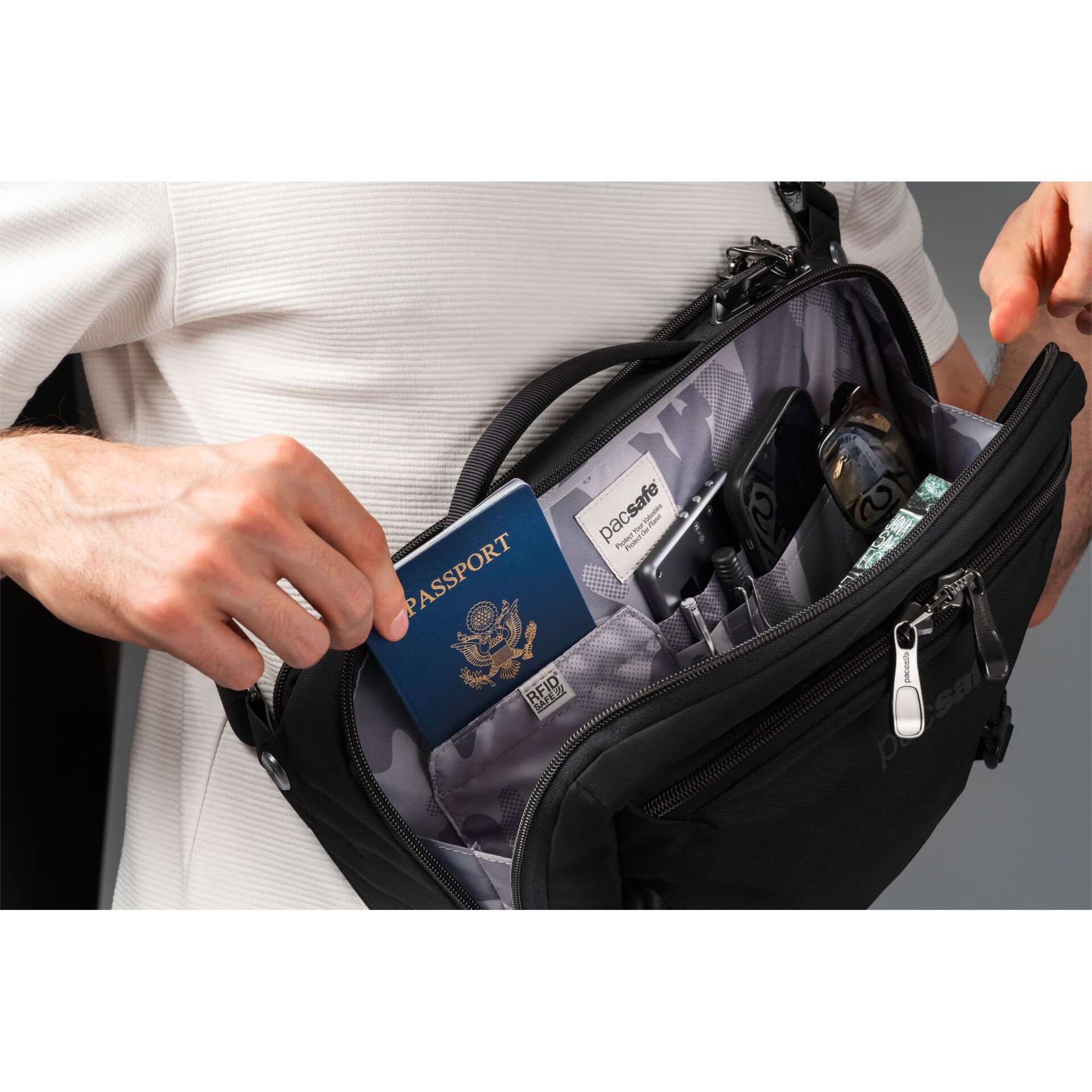 Text, Tasche