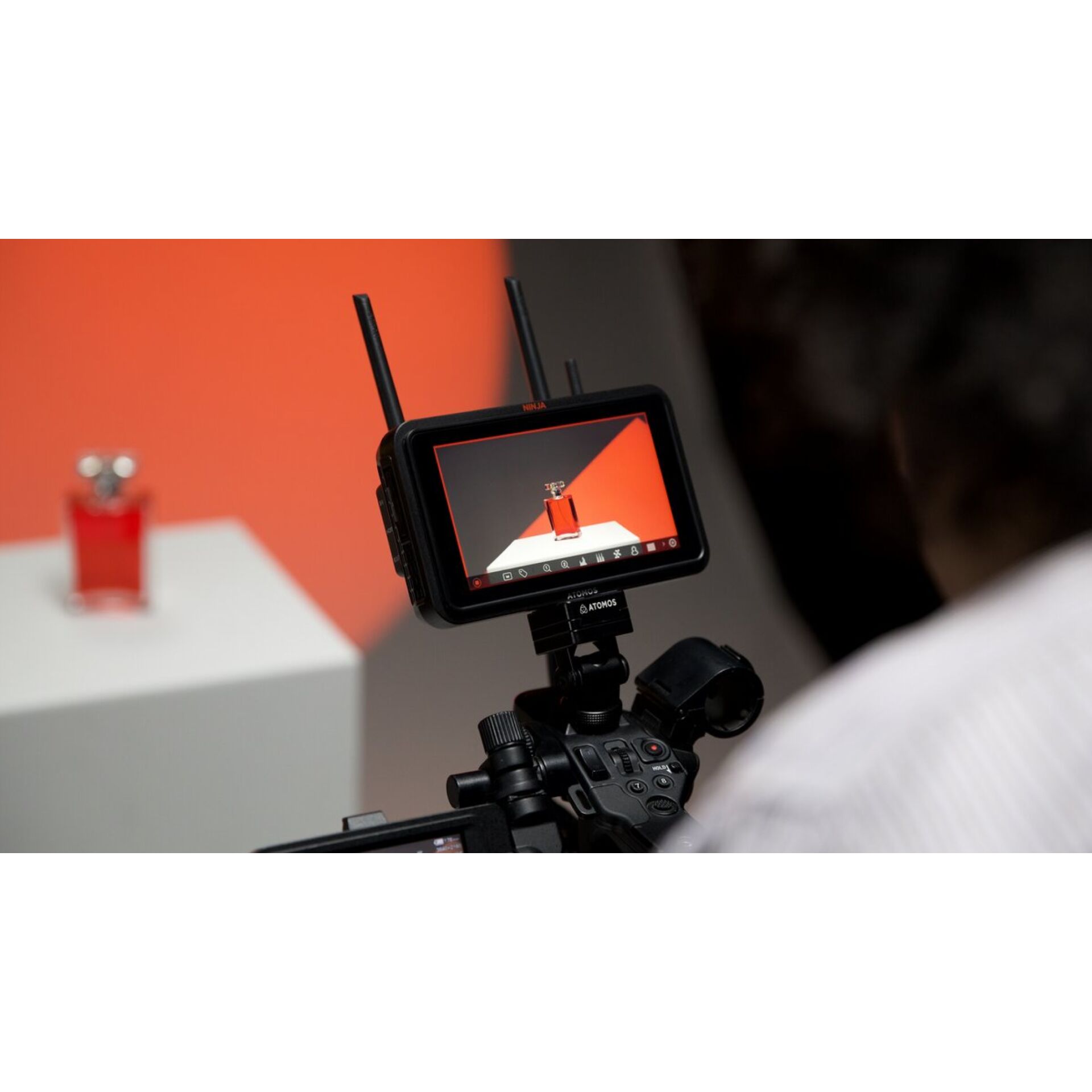Elektronik, Videokamera, Überwachen, Bildschirm, Person, Elektronik, Videokamera, Überwachen, Bildschirm, Person