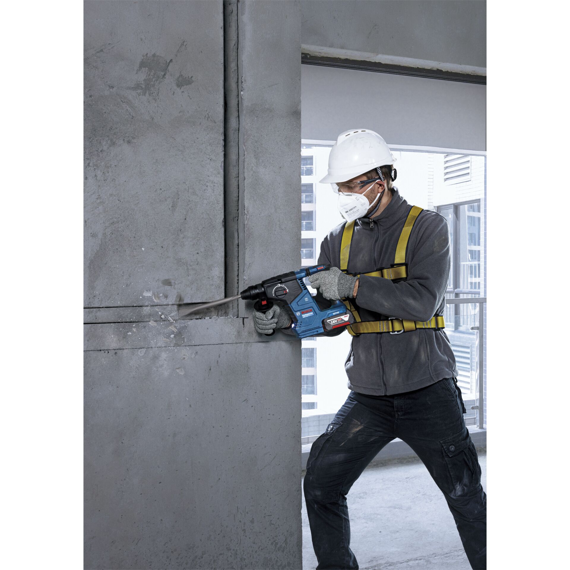Person, Arbeiter, Elektrische Bohrmaschine, Werkzeug, Handschuh