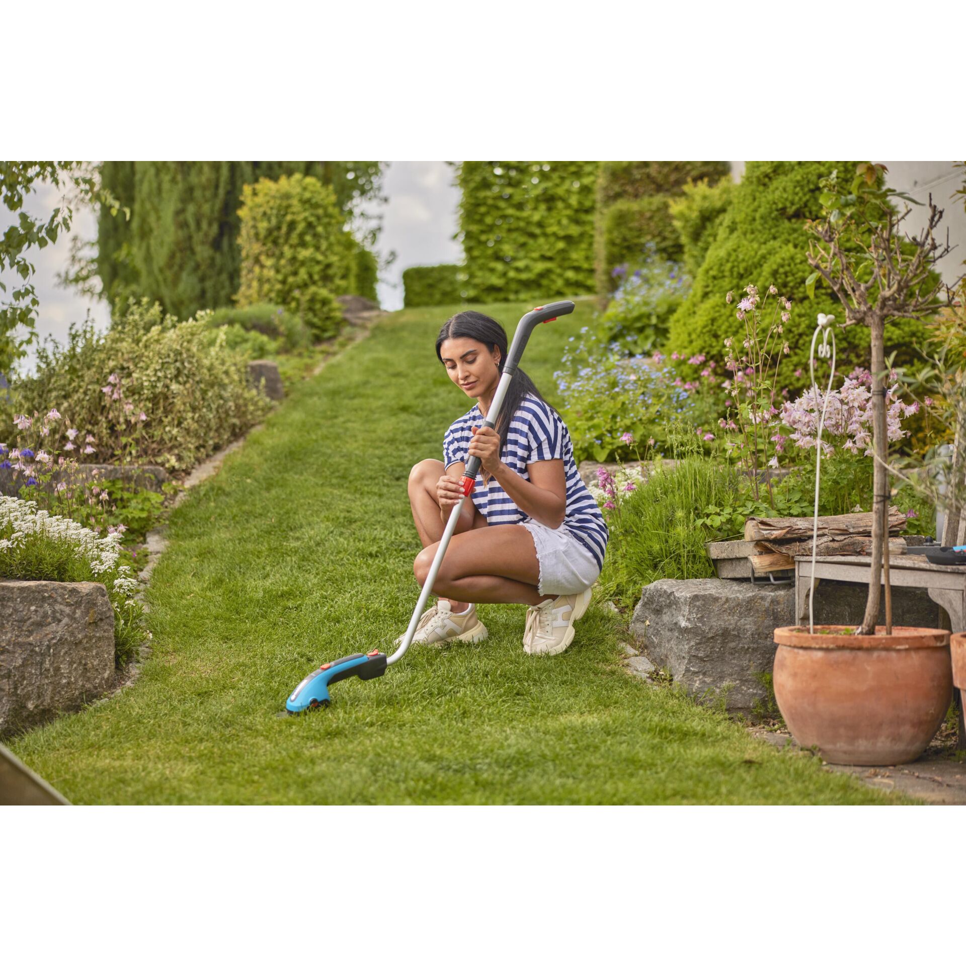 Gras, Rasen, Innenarchitektur, Garten, Sitzend