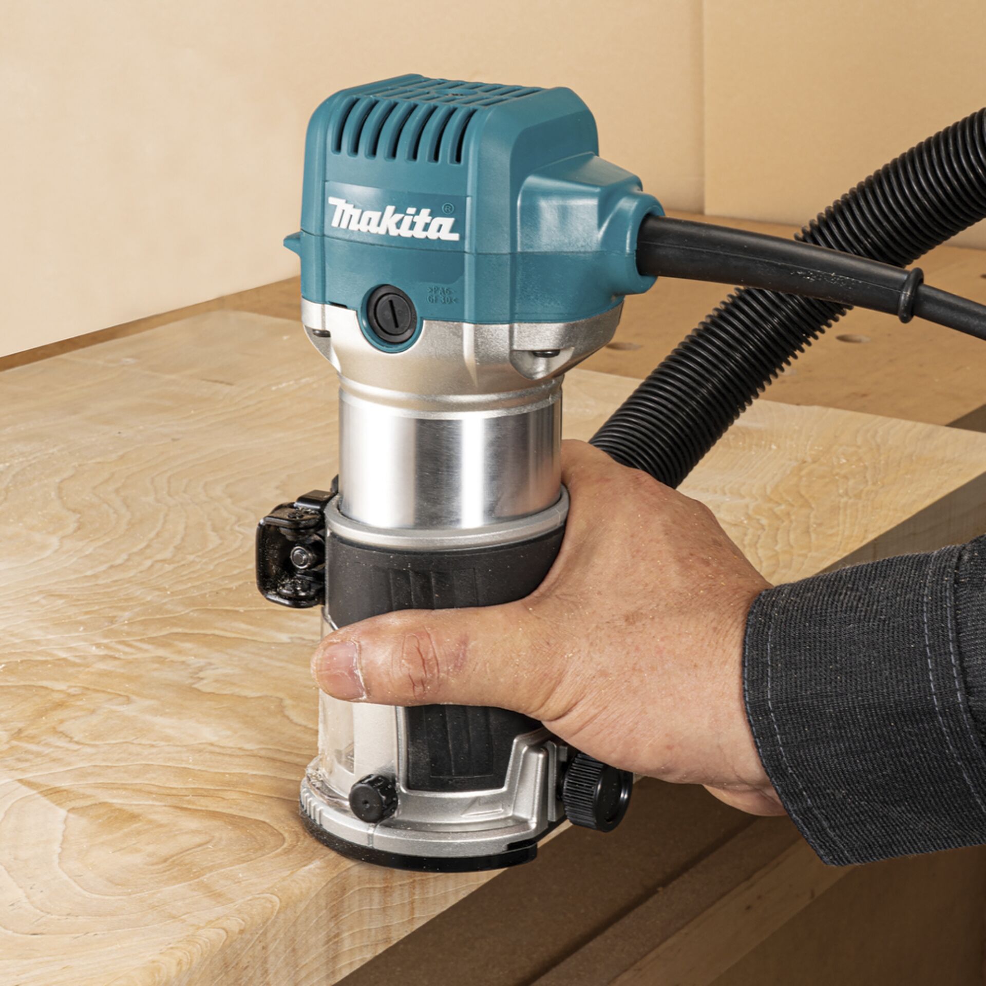 Drinnen, Innenarchitektur, Elektrische Bohrmaschine, Werkzeug, Holz